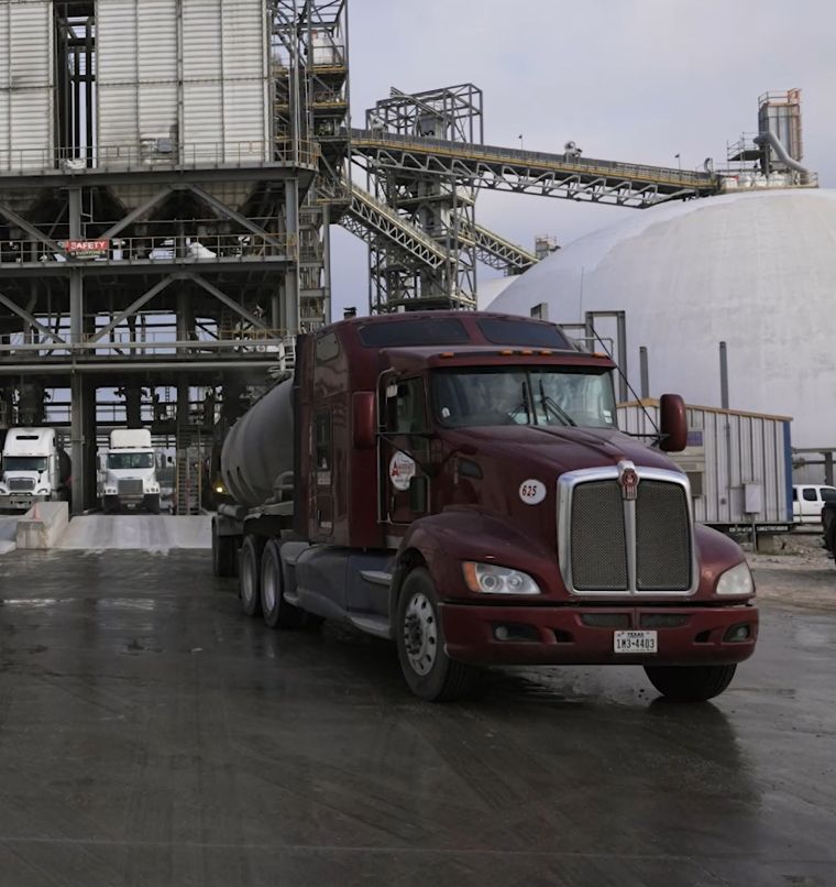 truck picking up cement in sesco terminal