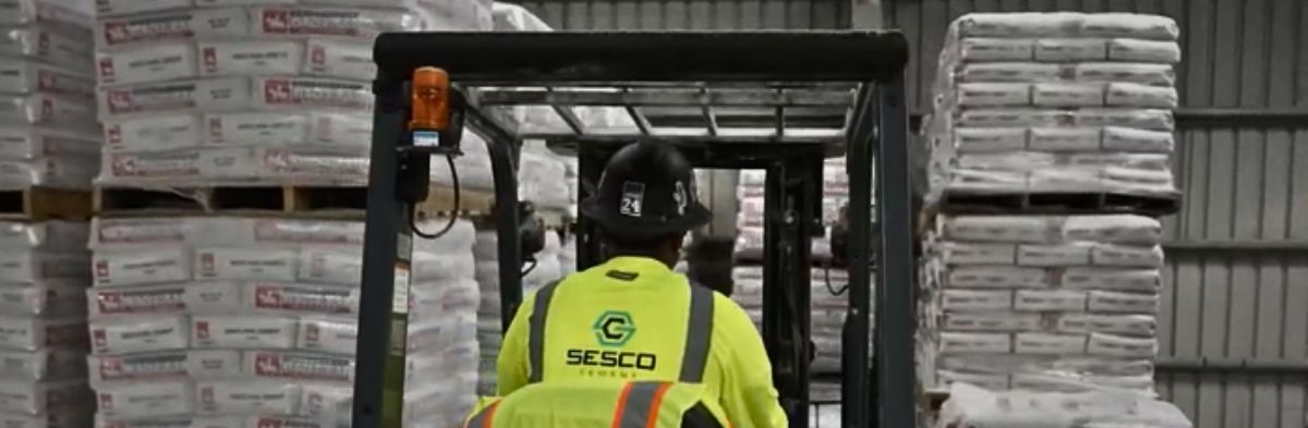 Bags of white cement from SESCO Cement on a pallet