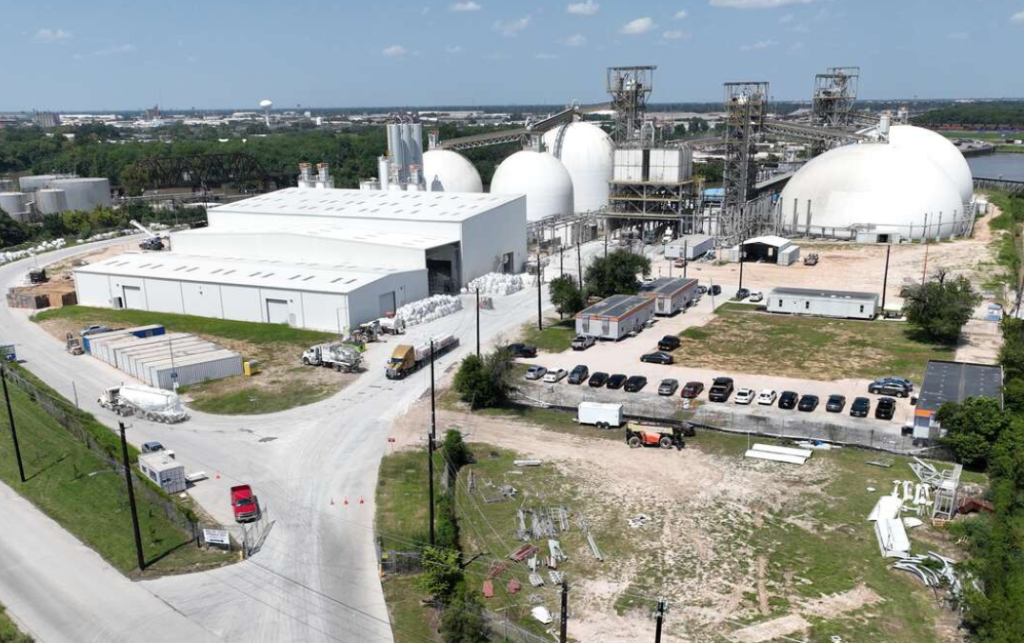 Overhead photo of the SESCO Cement bulk cement terminal in Houston, TX